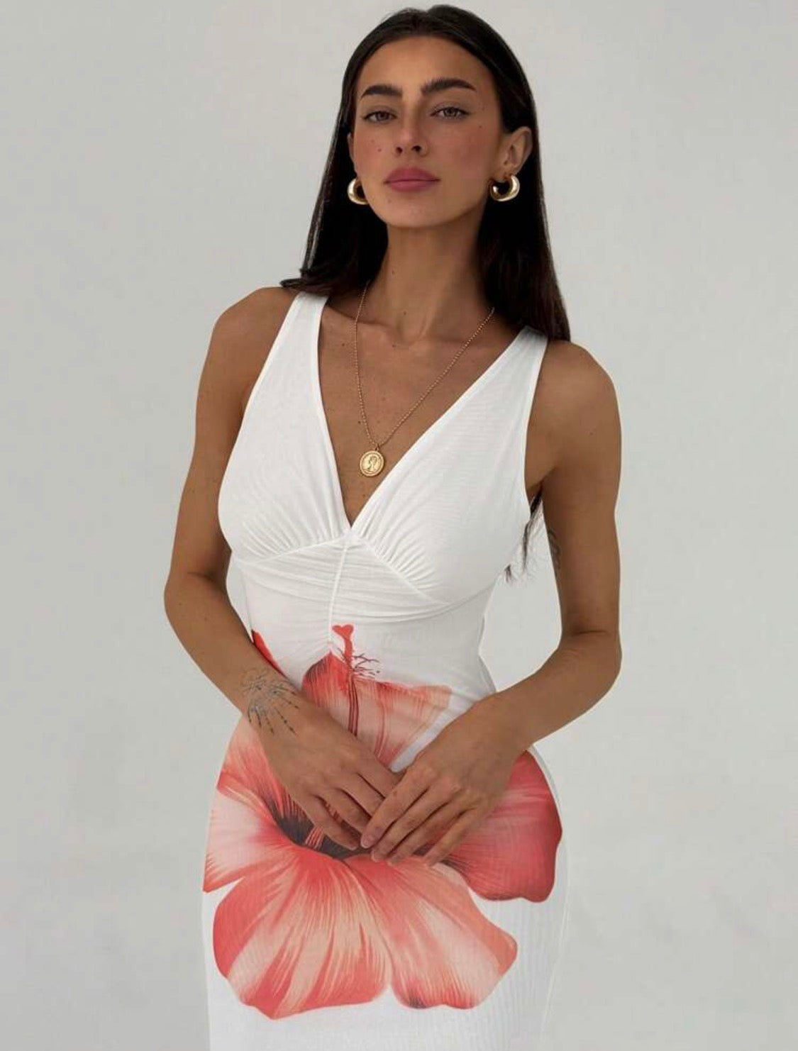 Allure Floral Round Neck Backless Bodycon Maxi Mesh Dress (White/Orange)