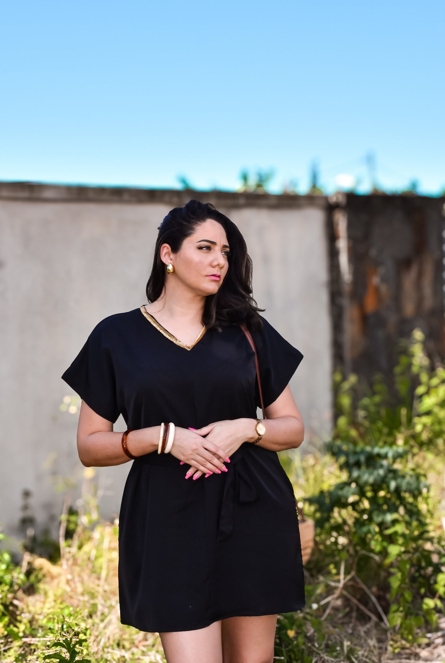 Doly Elegant V-Neck Beads Tunic Dress (Black/ Gold)