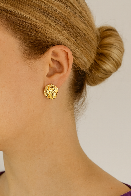 Sea Waves Mini Stud Earrings (Gold)