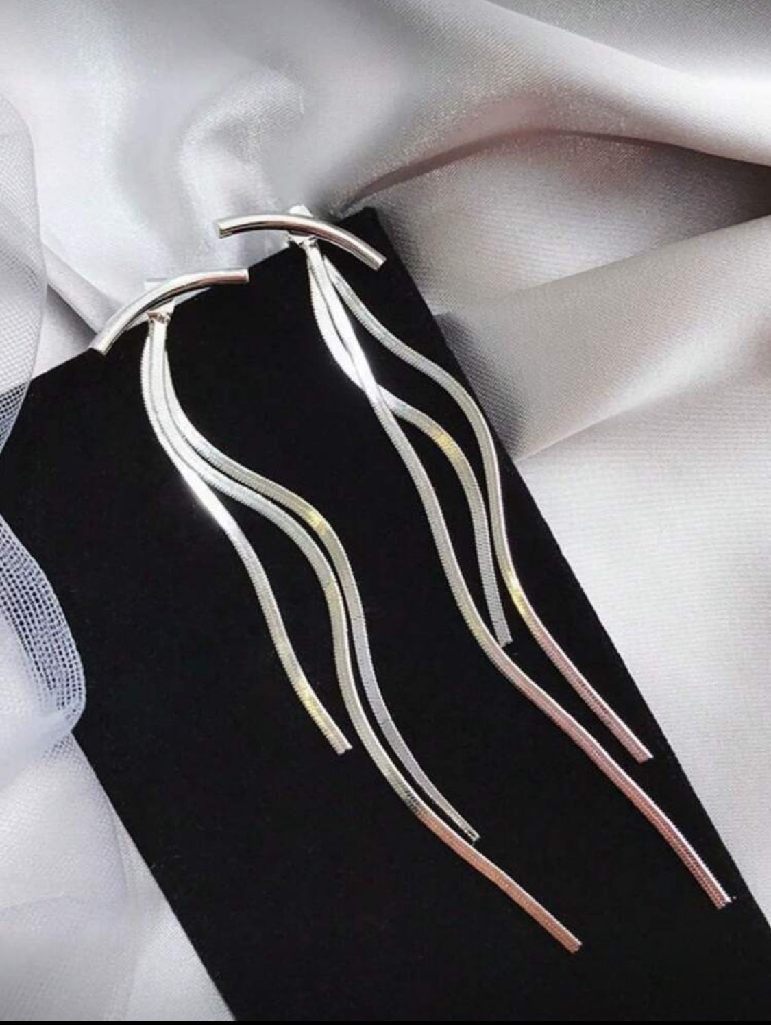 Classic Pendant Earrings (Silver)