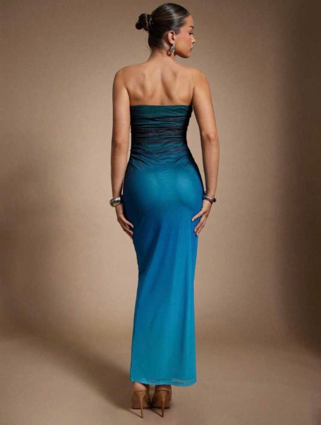 Tanzania Sexy Strapless Wavy Buckle Dress (Blue)